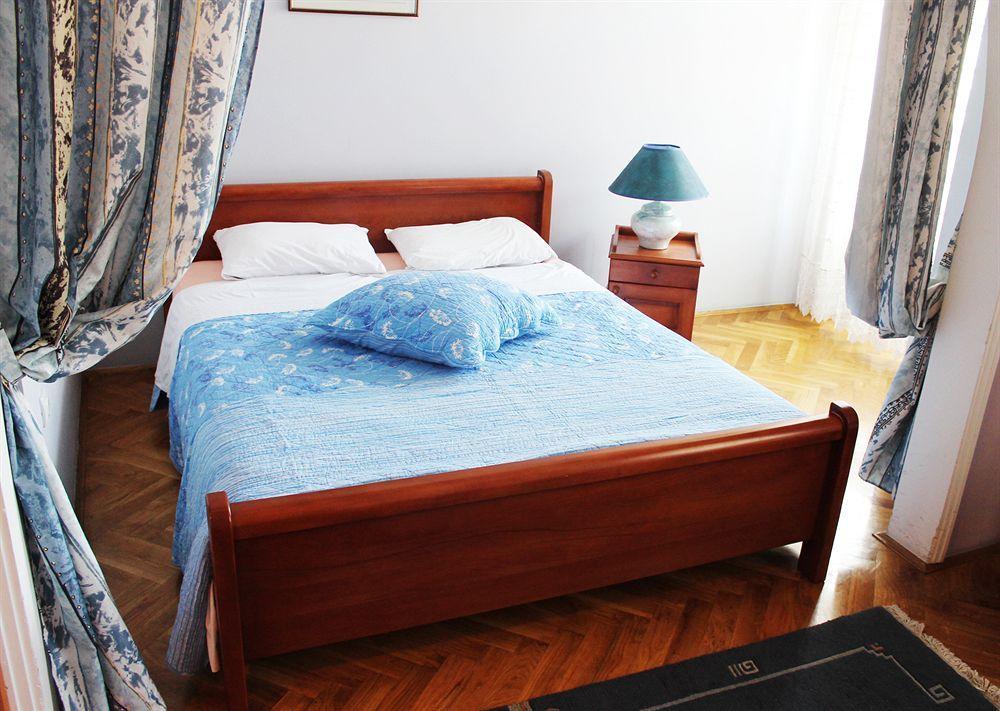 Vila Ile De France Novi Sad Exterior foto